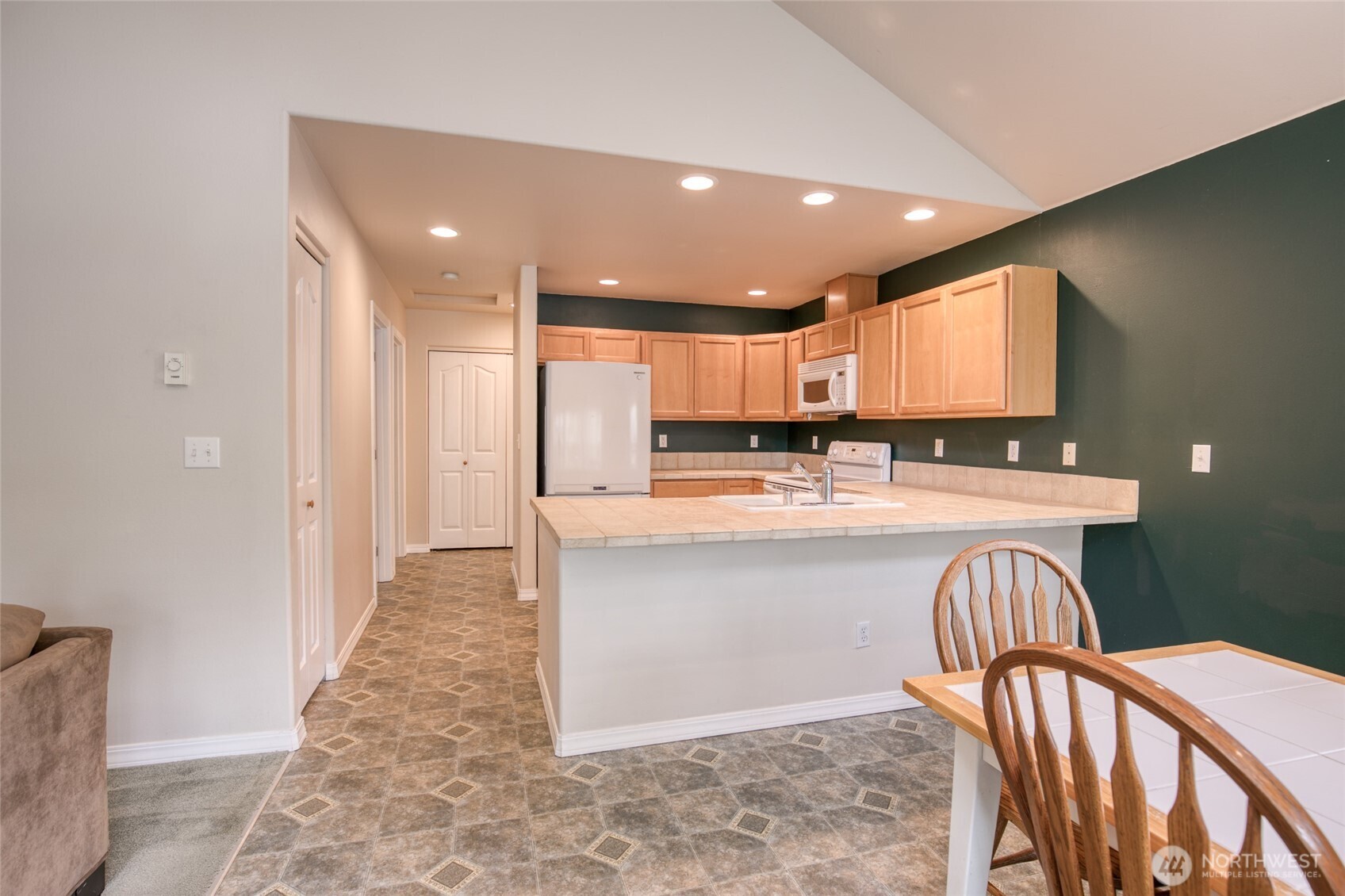 899 Wawona Avenue Property Photo 13