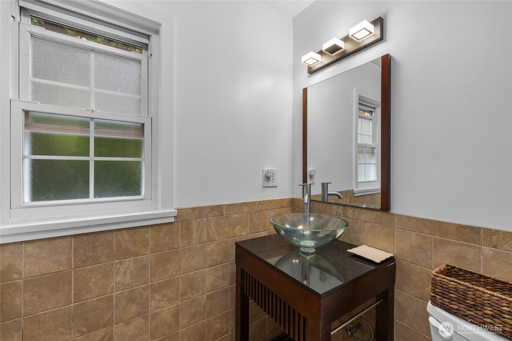 4144 N 30th Street Property Photo 19