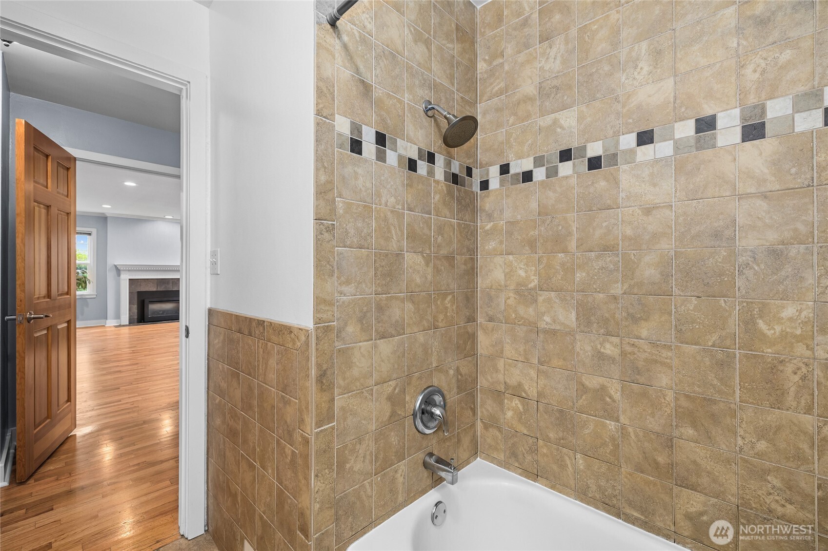 4144 N 30th Street Property Photo 20
