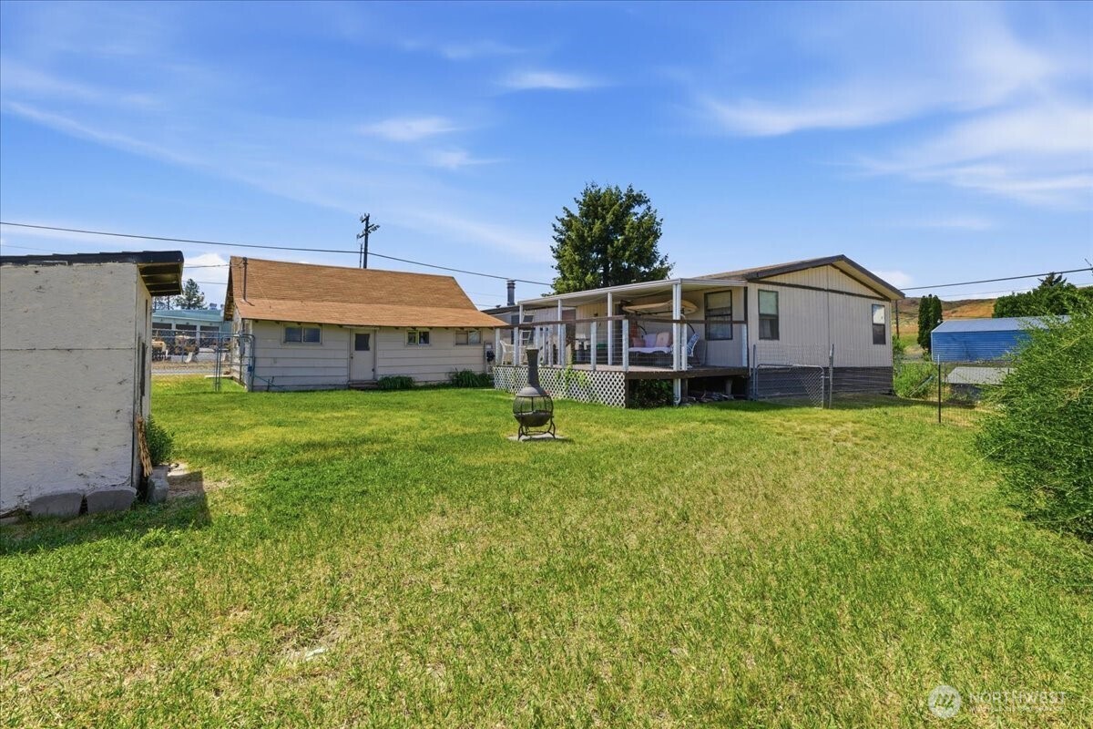 415 Sunny Drive Property Photo 2