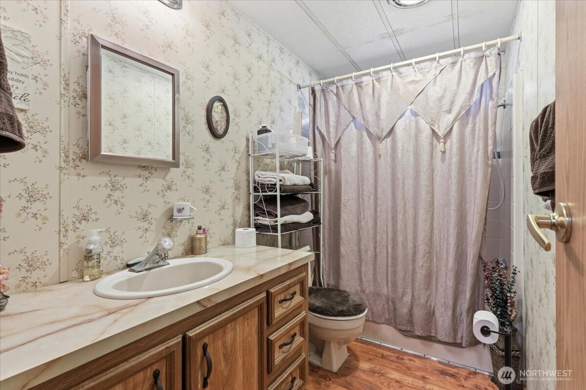415 Sunny Drive Property Photo 11