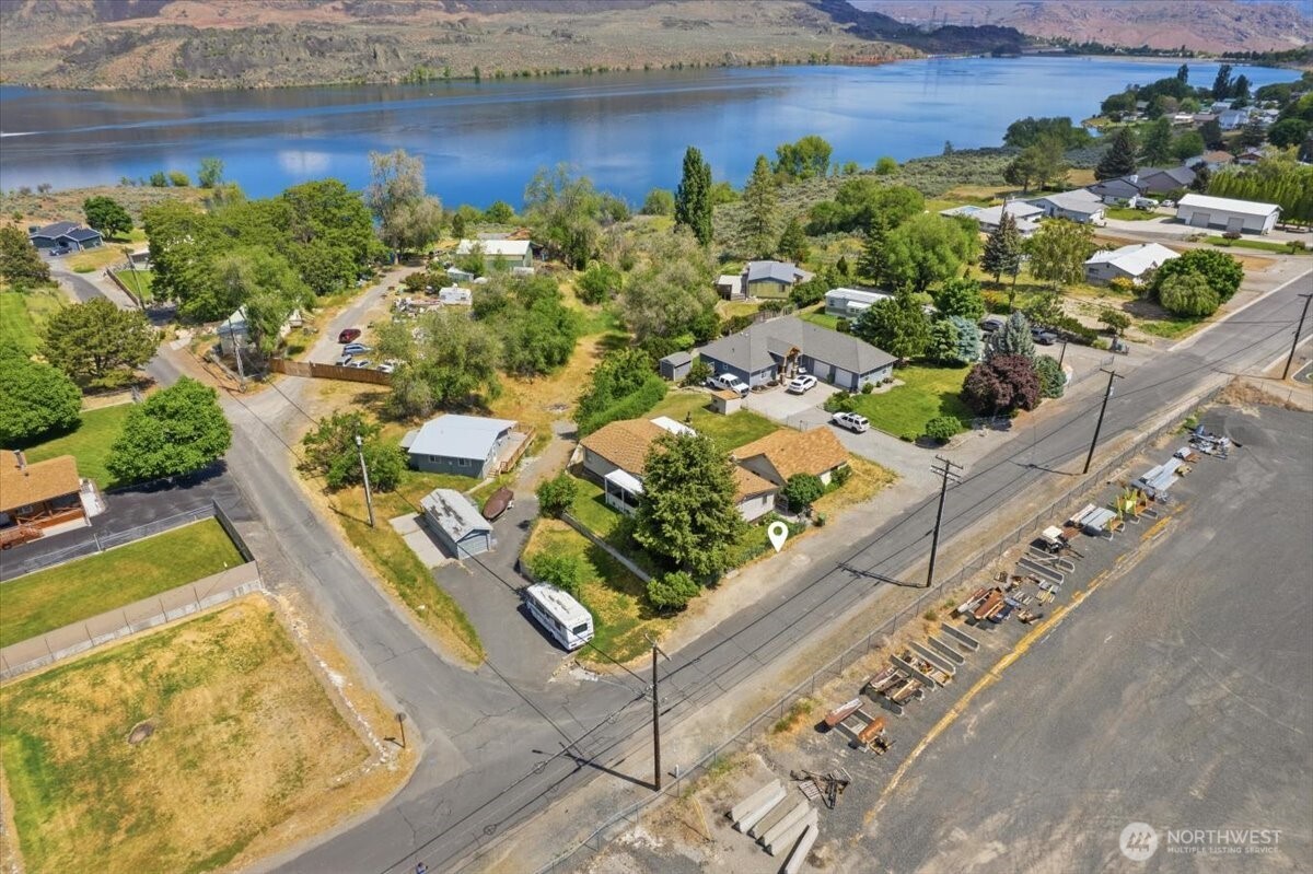 415 Sunny Drive Property Photo 40