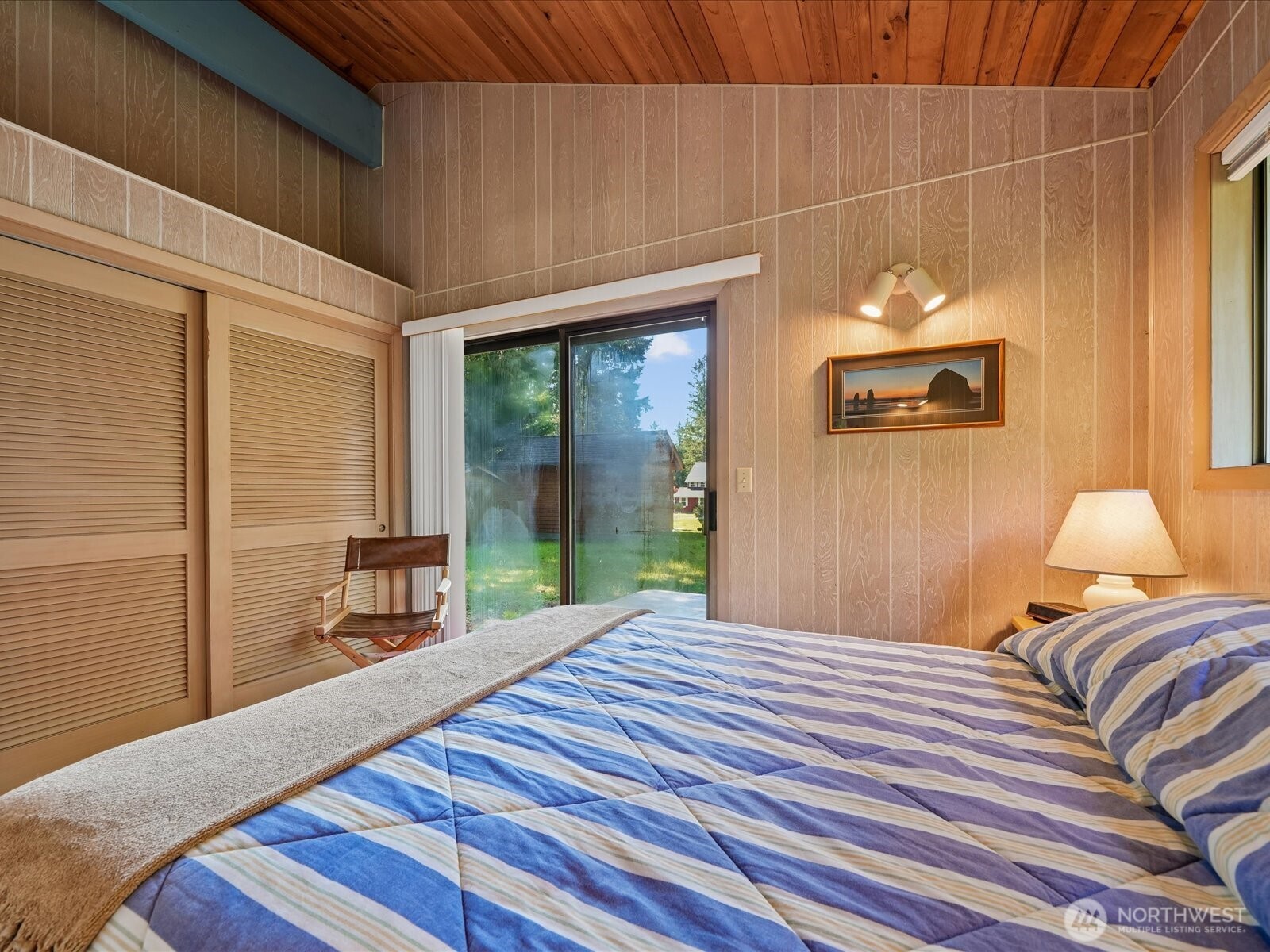 11104 Leschi Circle Property Photo 28