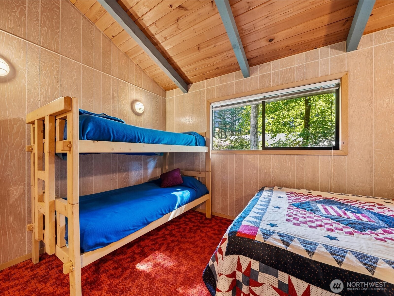 11104 Leschi Circle Property Photo 31