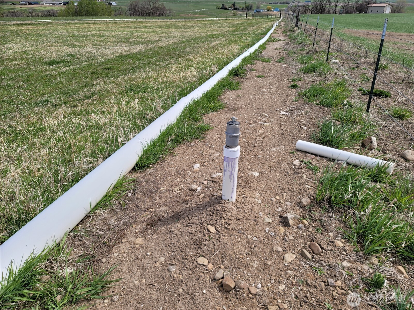 428 Nka Rolling Hill Drive Property Photo 8