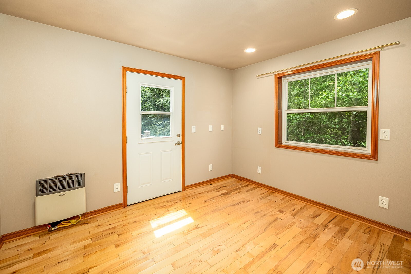 35353 North Shore Drive Property Photo 29