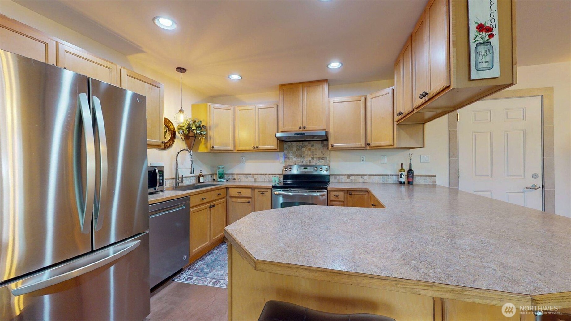 46 Shumway Road Property Photo 14