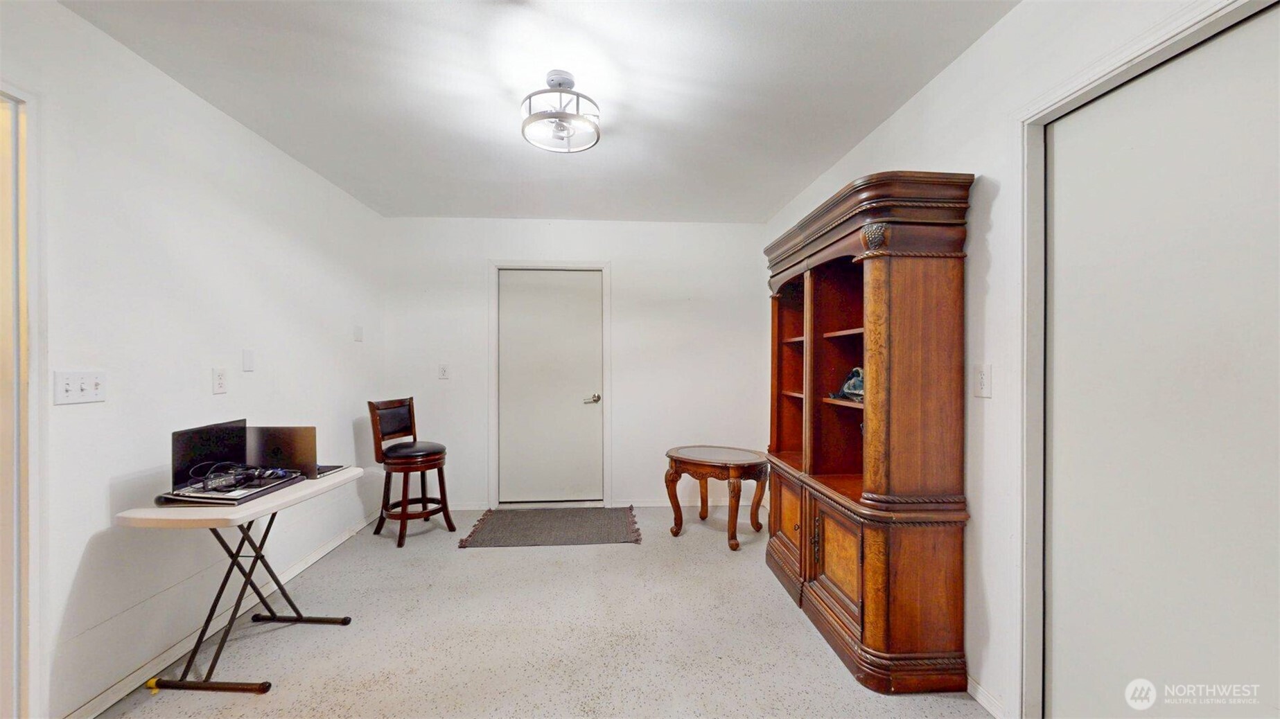 46 Shumway Road Property Photo 22