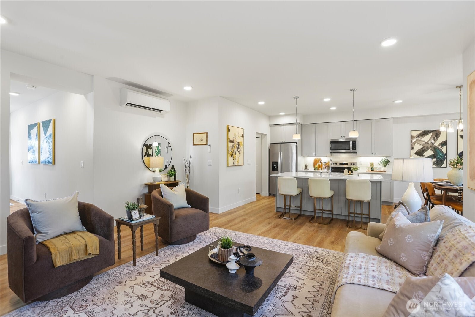 121 171st Place B Property Photo 7