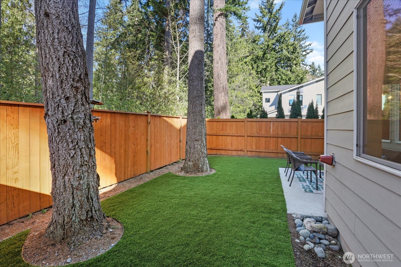 121 171st Place B Property Photo 35