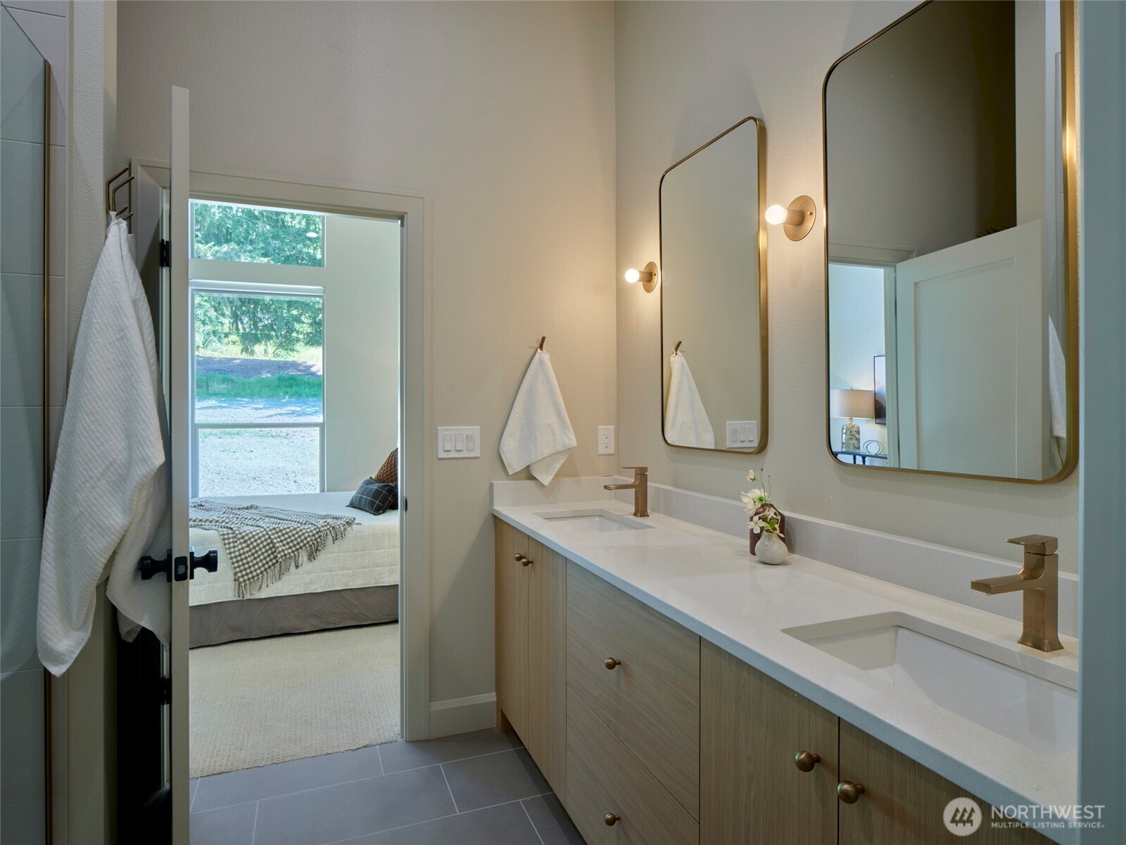 956 Paine Road Property Photo 28