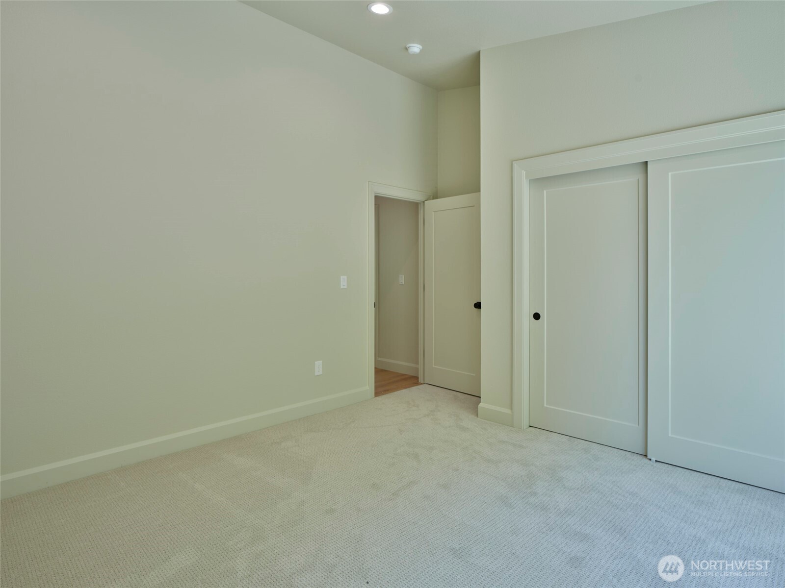 956 Paine Road Property Photo 34