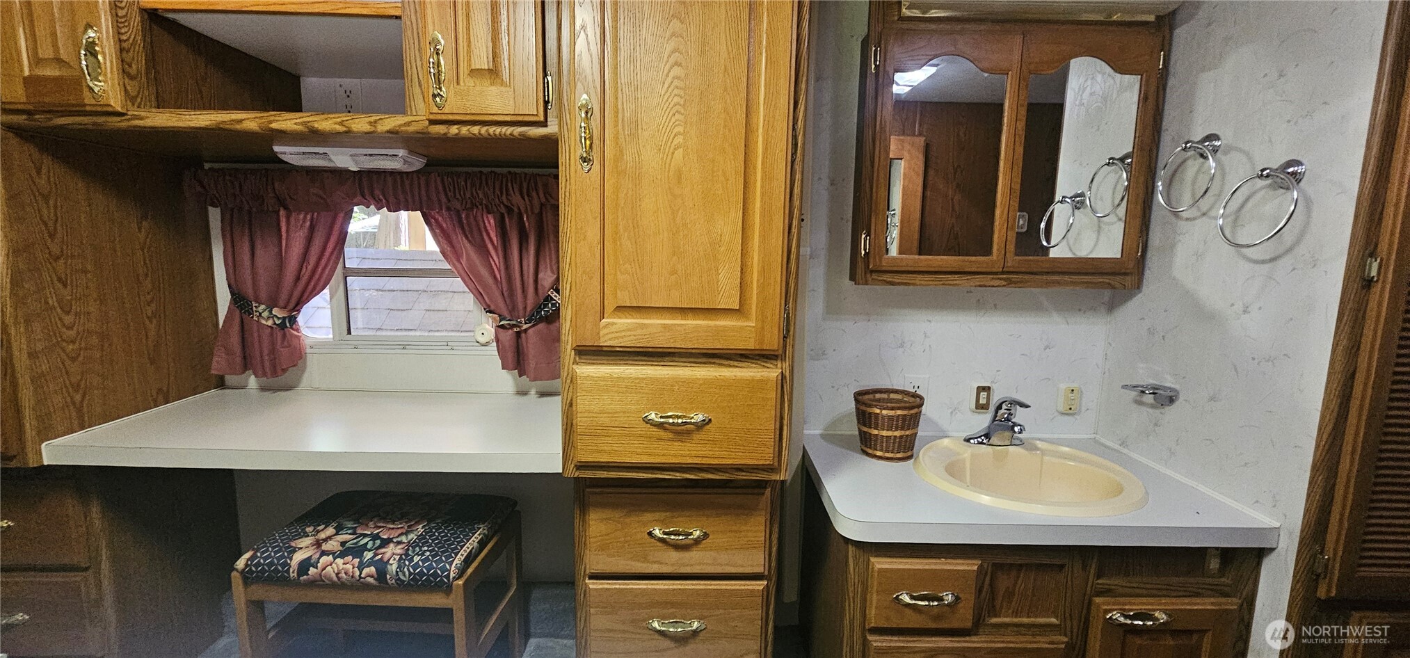 63702 Marblemount Way Property Photo 10