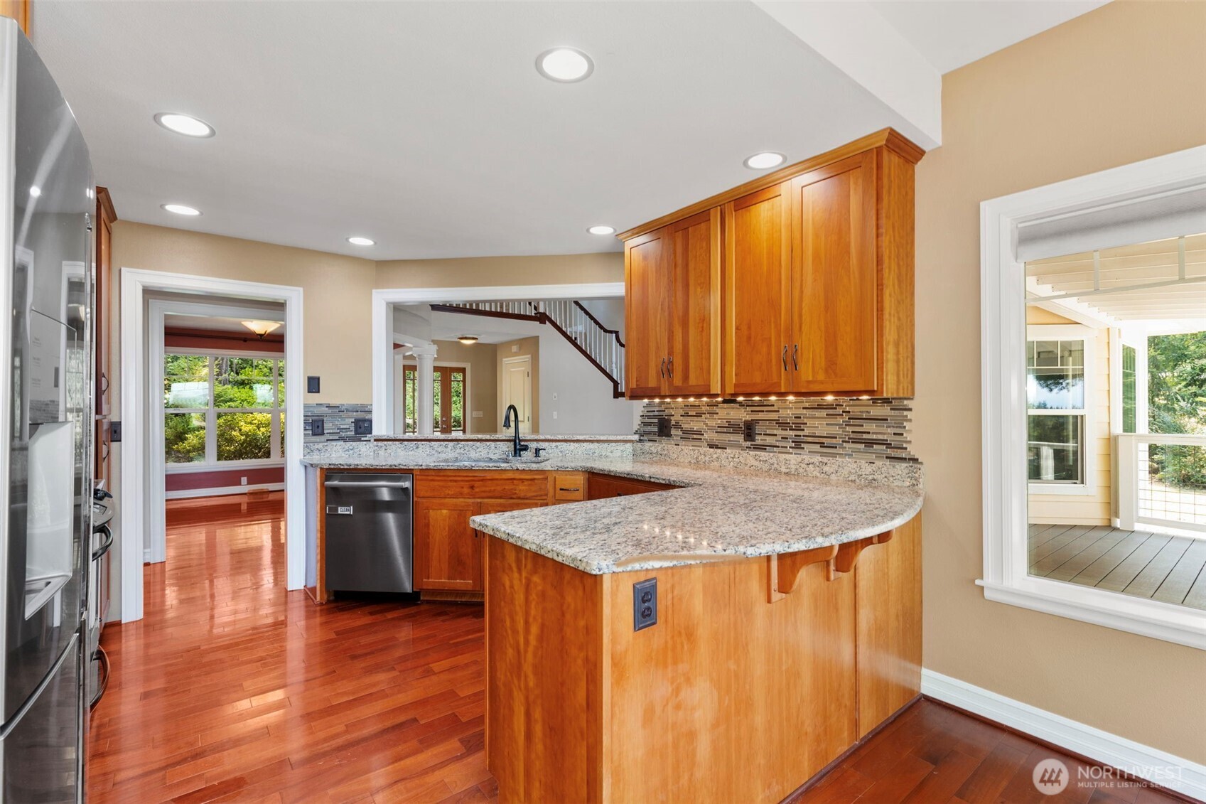 2219 Ne Riddell Road Property Photo 22