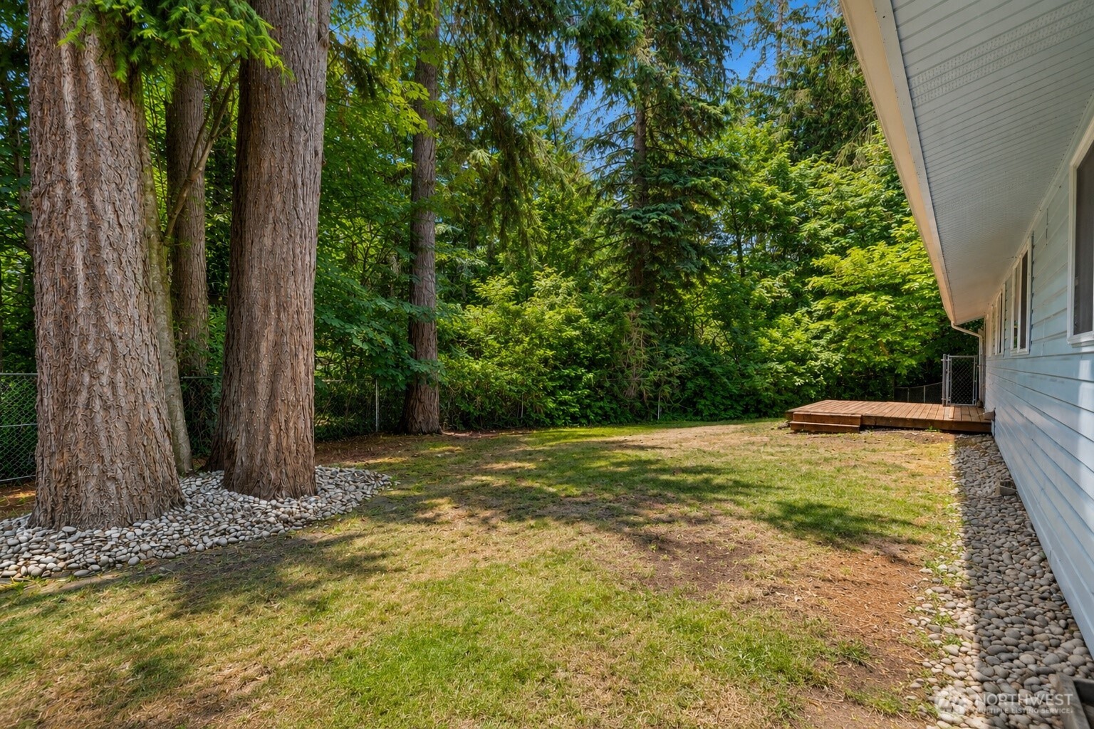 6720 Alder Glen Drive Property Photo 3