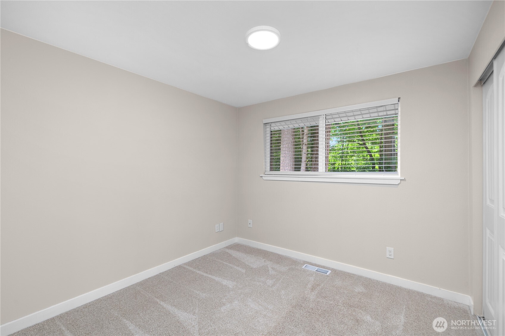 6720 Alder Glen Drive Property Photo 25