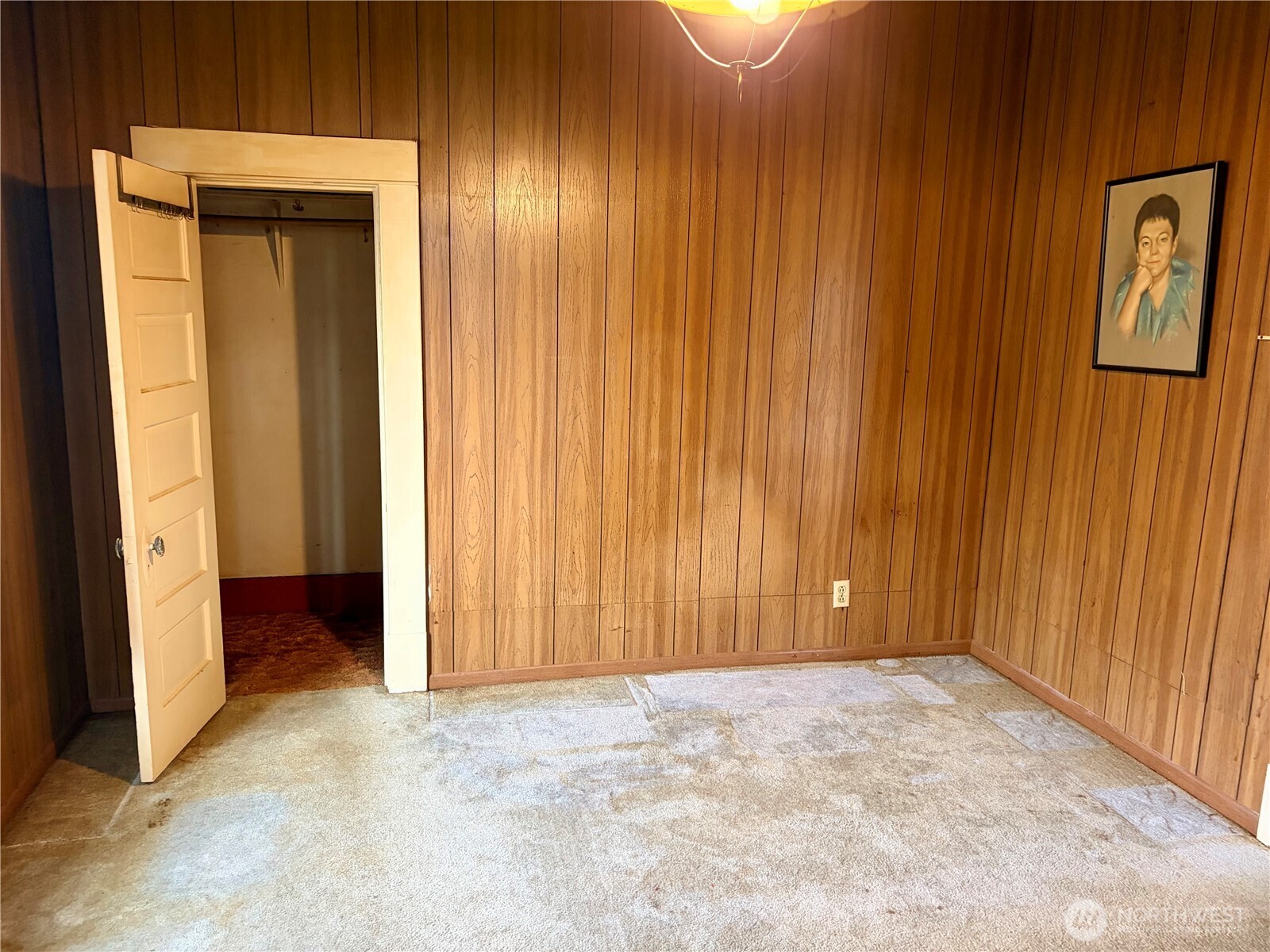 605 Morris Avenue Property Photo 7