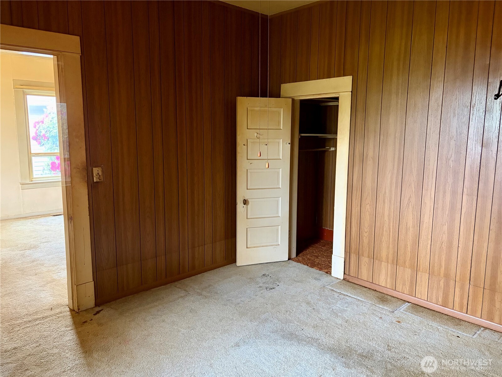 605 Morris Avenue Property Photo 14