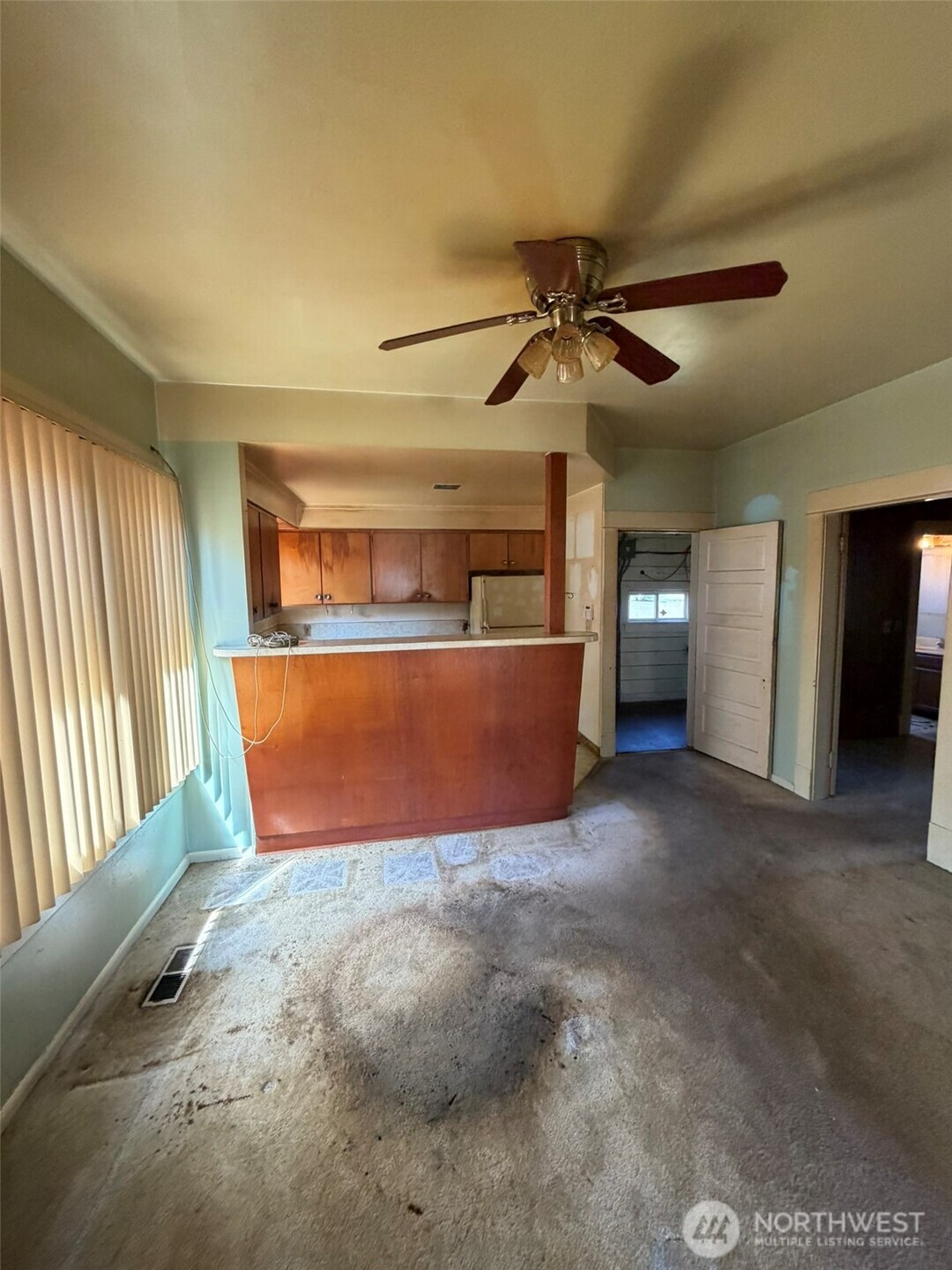 605 Morris Avenue Property Photo 29