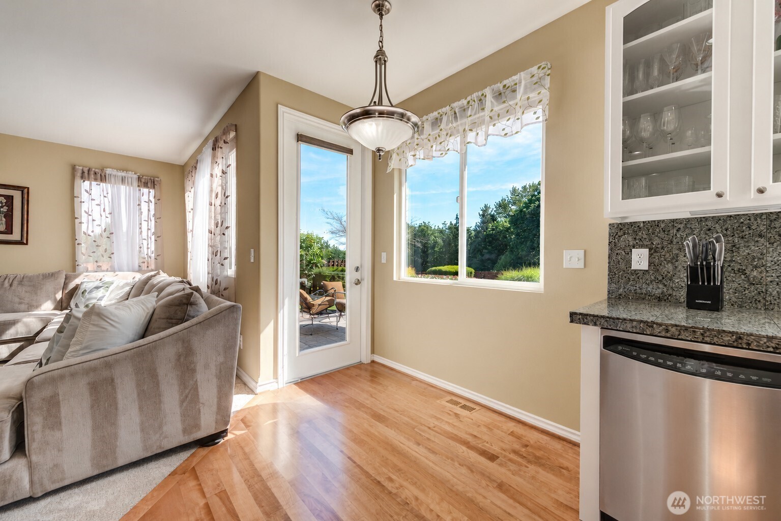 12827 72nd Drive Property Photo 10
