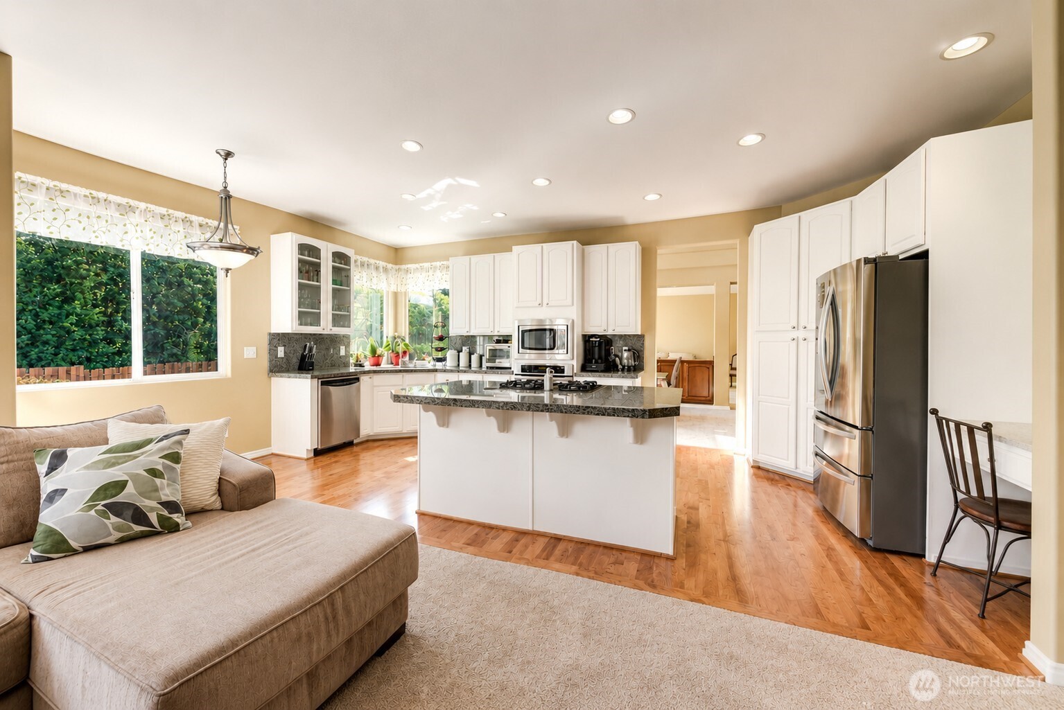 12827 72nd Drive Property Photo 11