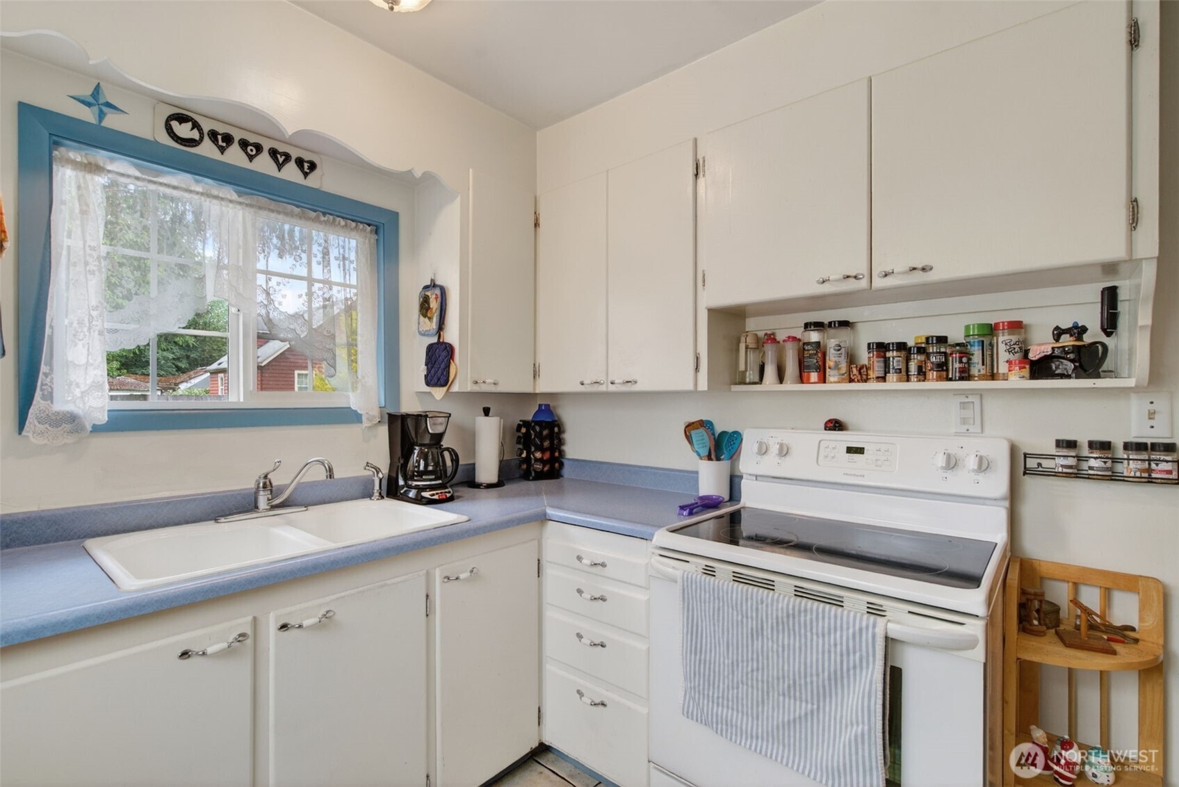 102 Nelson Avenue Property Photo 28