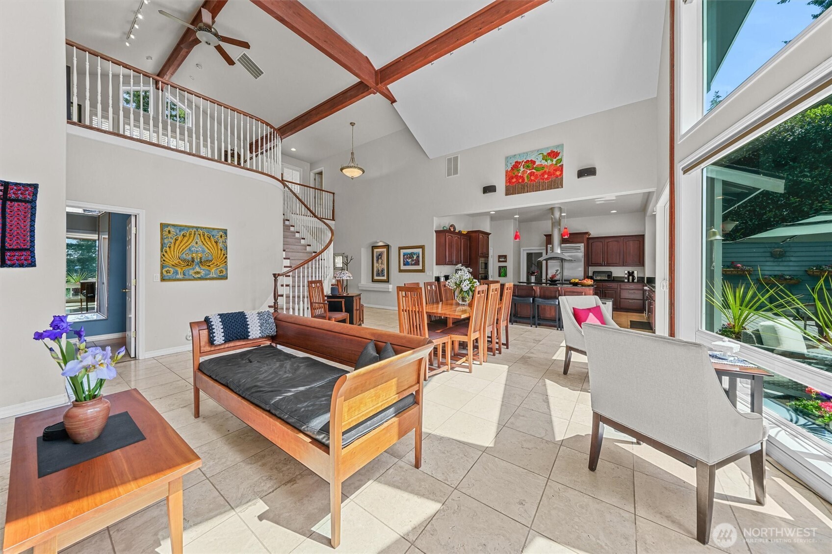 10823 Seaview Drive Property Photo 12