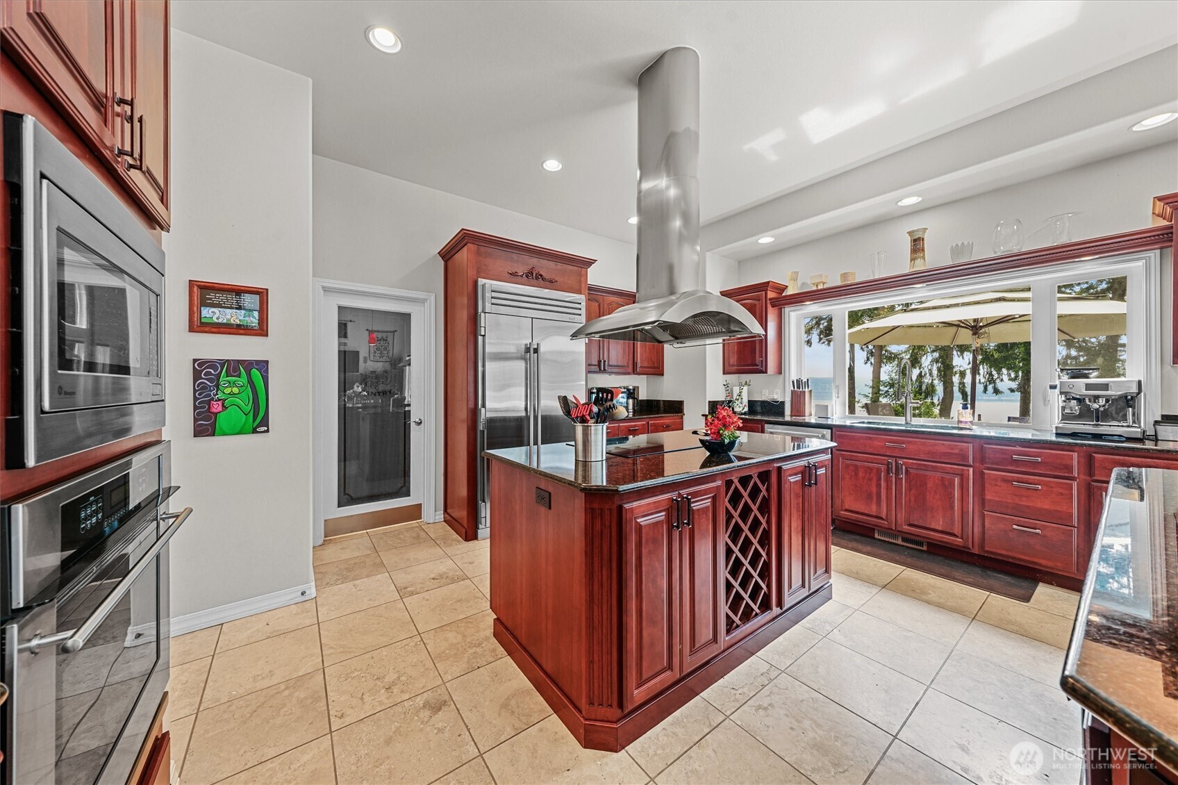 10823 Seaview Drive Property Photo 22
