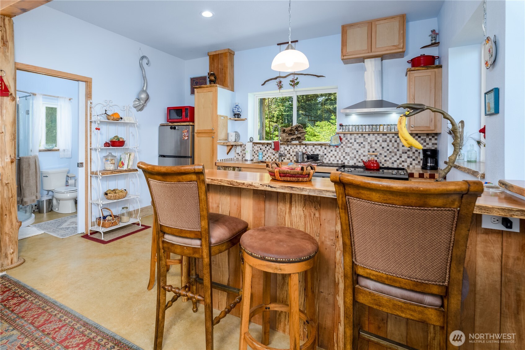 1648 Township Line Road Property Photo 7