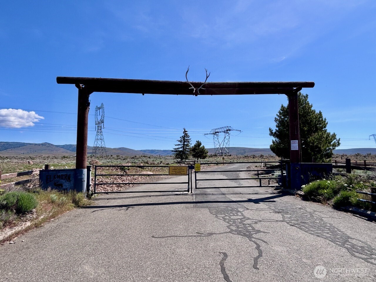 4 Xx Secret Canyon Road Property Photo 30