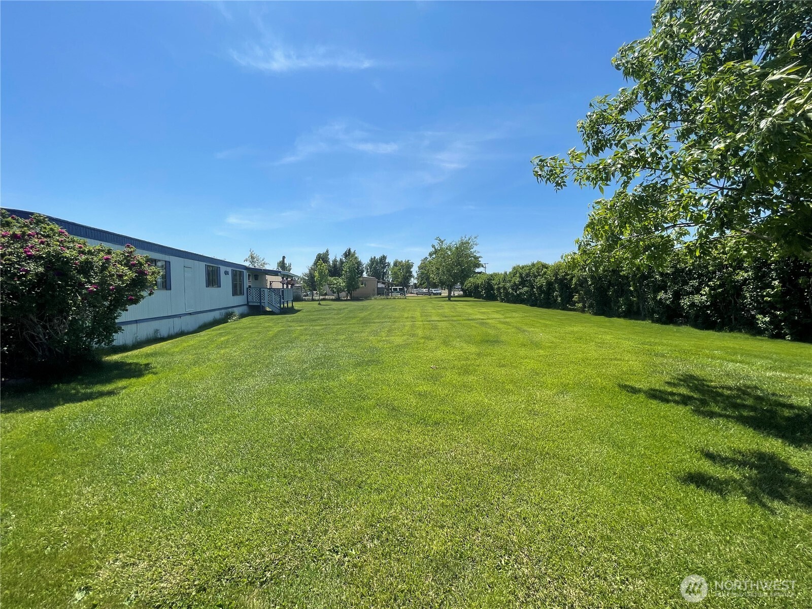 4283 Ne Wenatchee Drive Property Photo 2