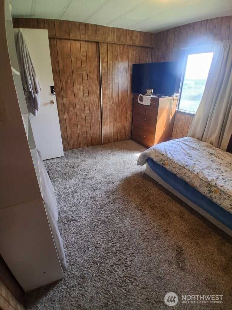 4283 Ne Wenatchee Drive Property Photo 18