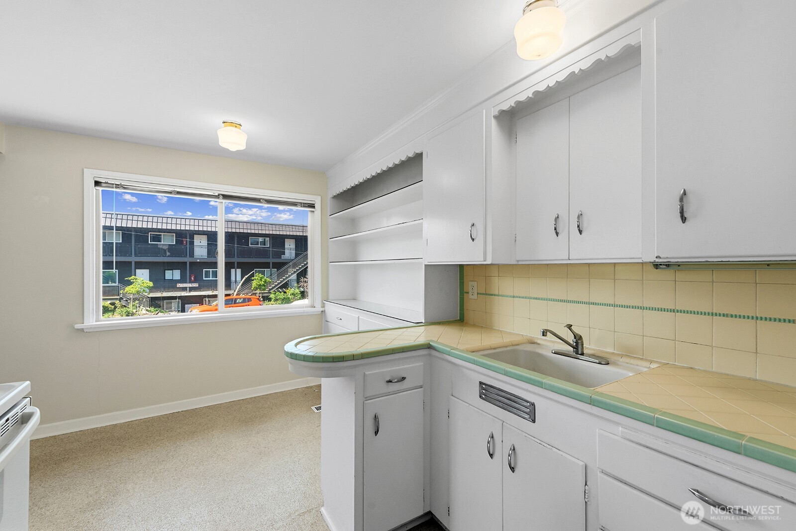 3604 Beach Drive Property Photo 15