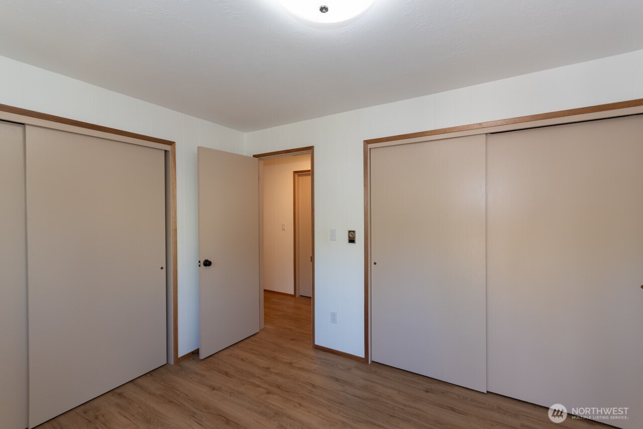 63 E Arnette Road Property Photo 24