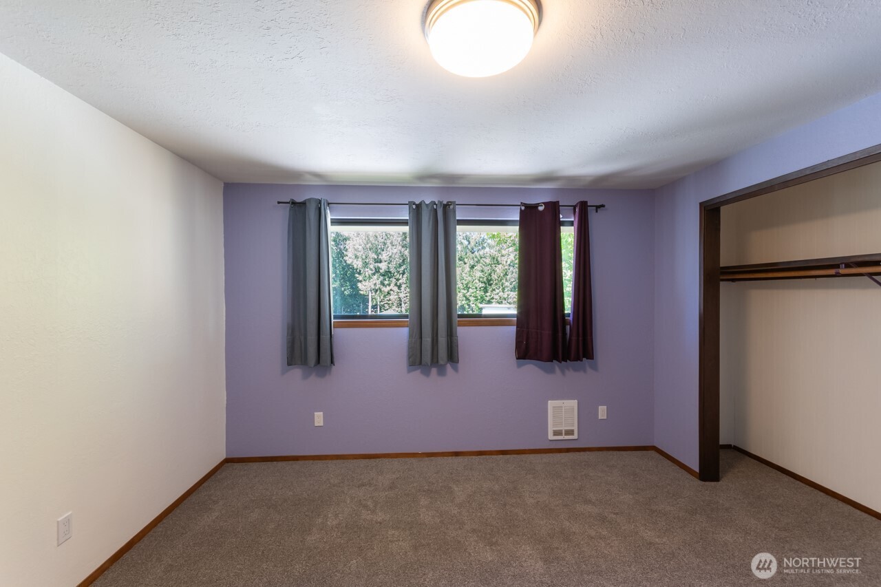 63 E Arnette Road Property Photo 29