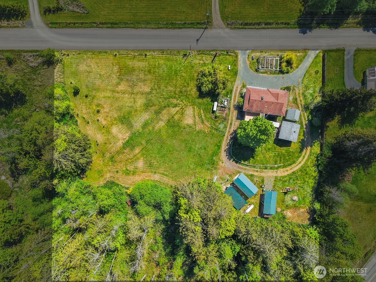 63 E Arnette Road Property Photo 40