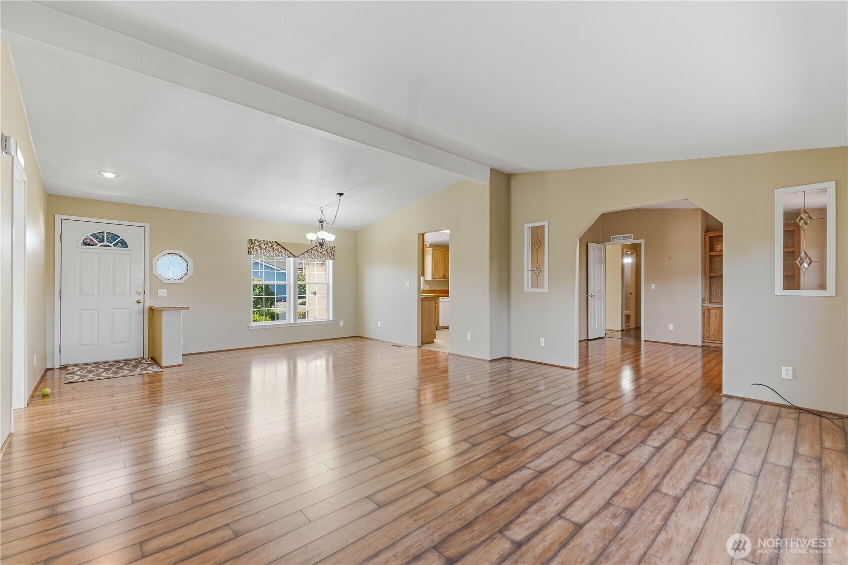 1808 Heritage Drive Property Photo 4