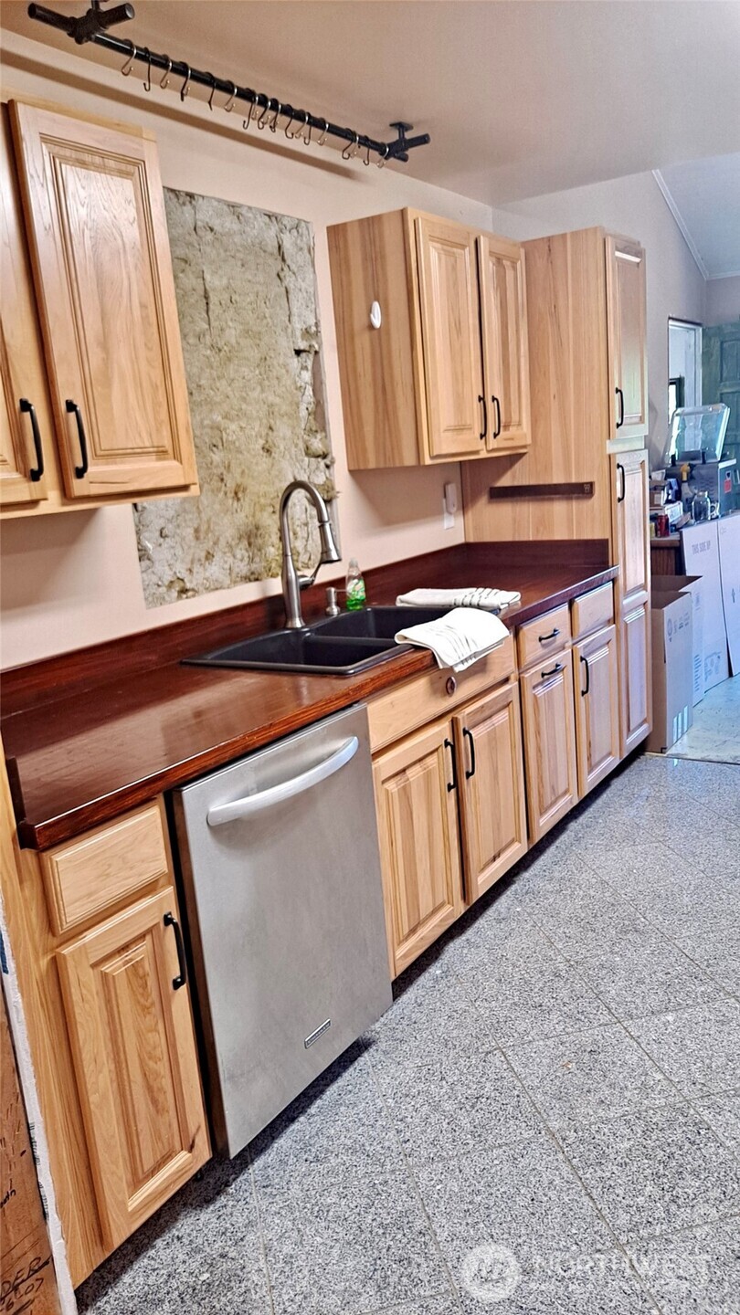 1578 Poplar Lane Property Photo 10