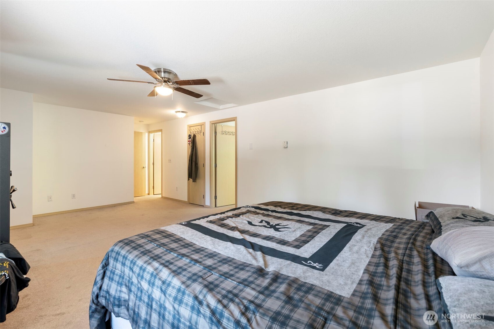 112 Jordan Way Property Photo 8