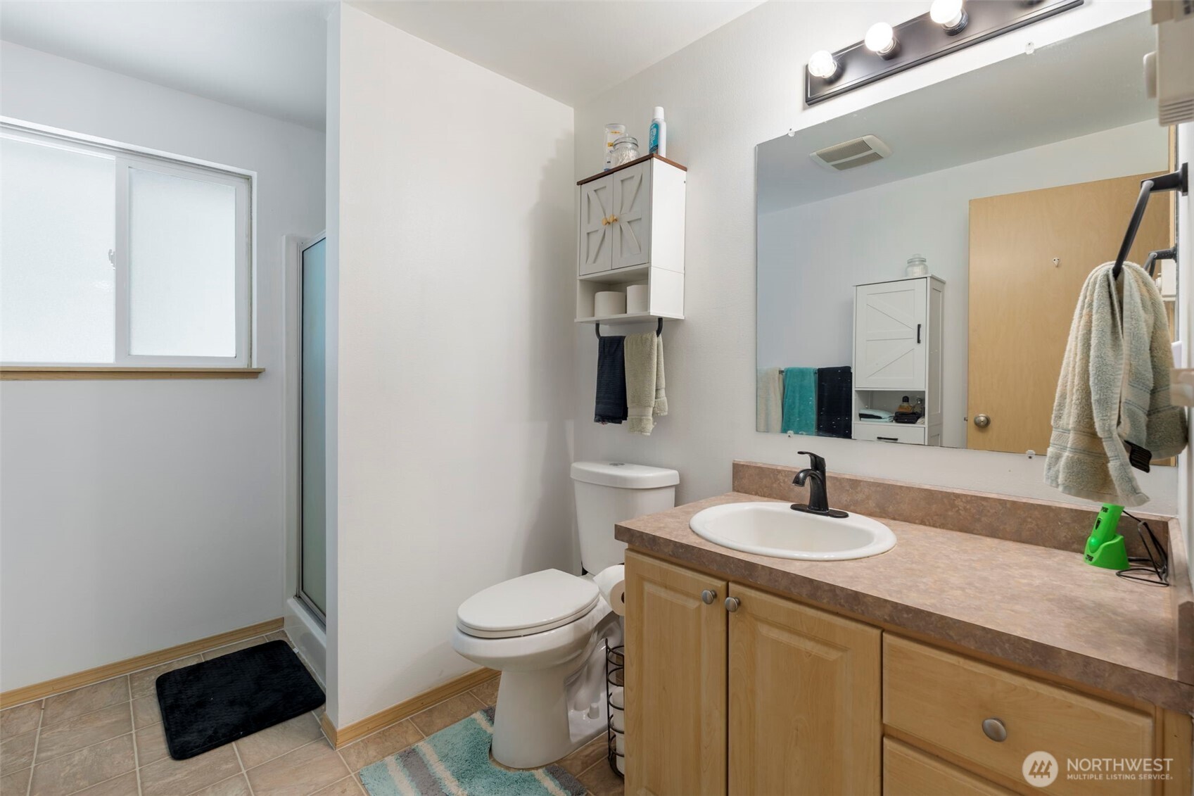 112 Jordan Way Property Photo 10