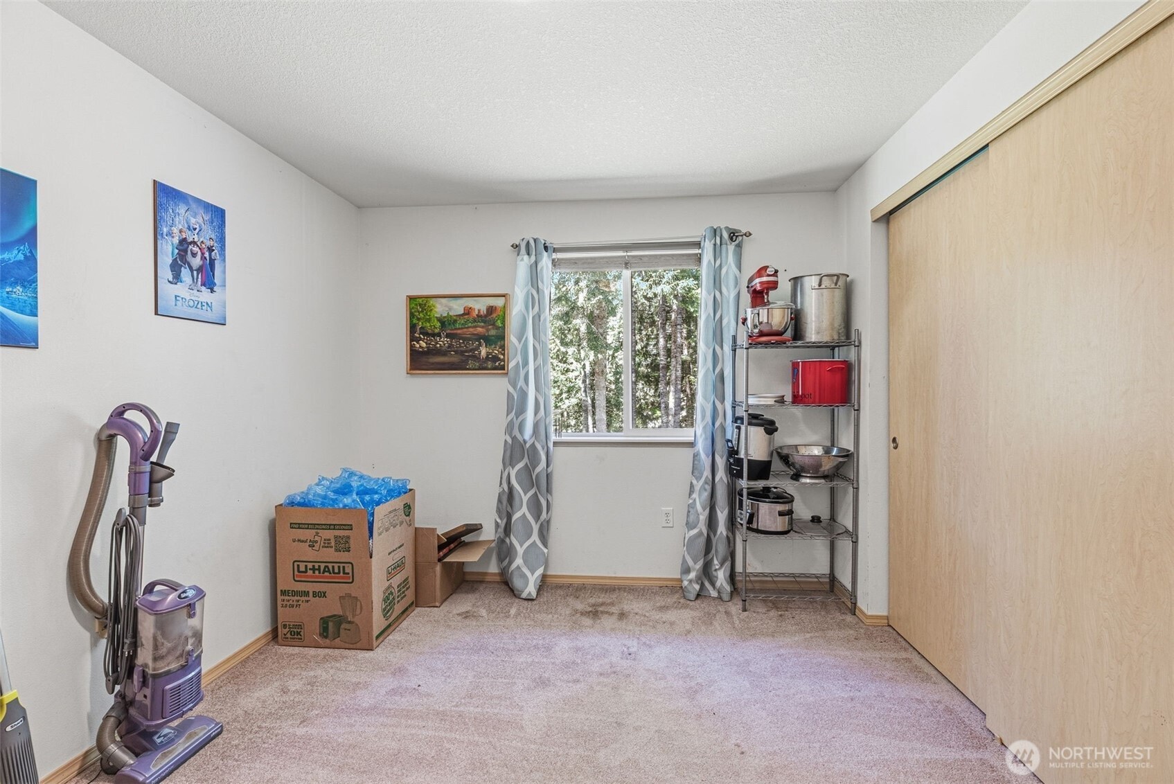 112 Jordan Way Property Photo 11