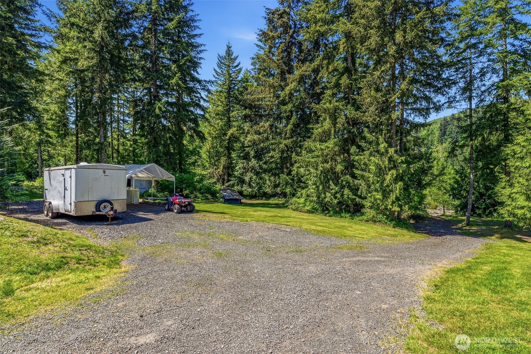 112 Jordan Way Property Photo 17