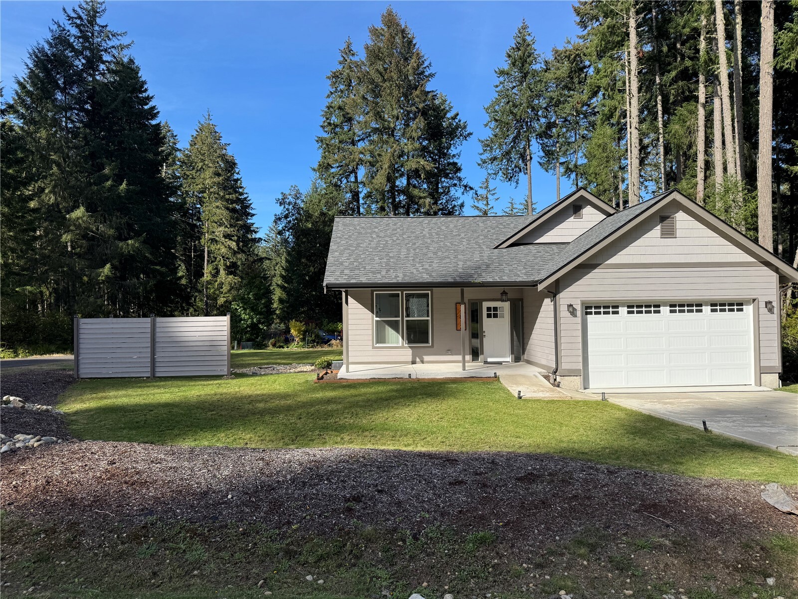 11813 Island Drive Property Photo 2