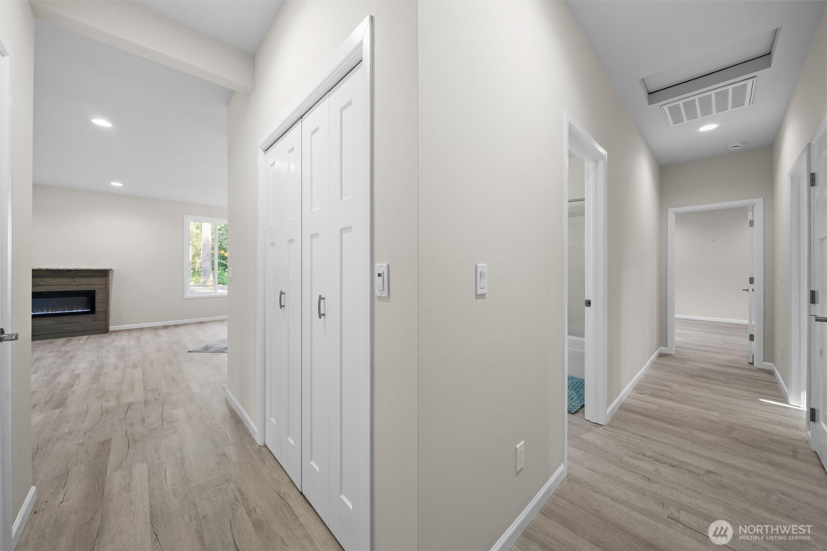 11813 Island Drive Property Photo 20