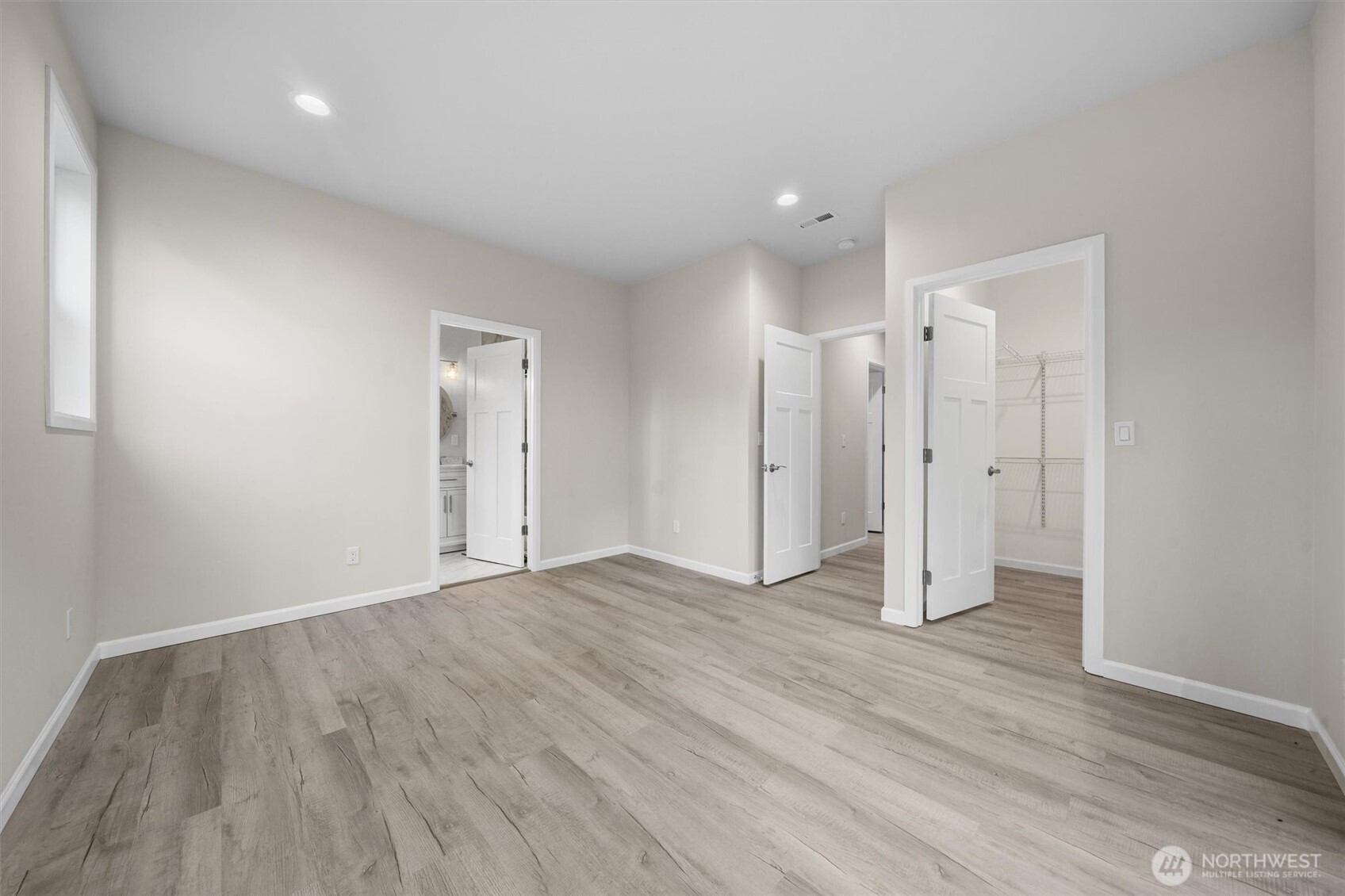 11813 Island Drive Property Photo 32