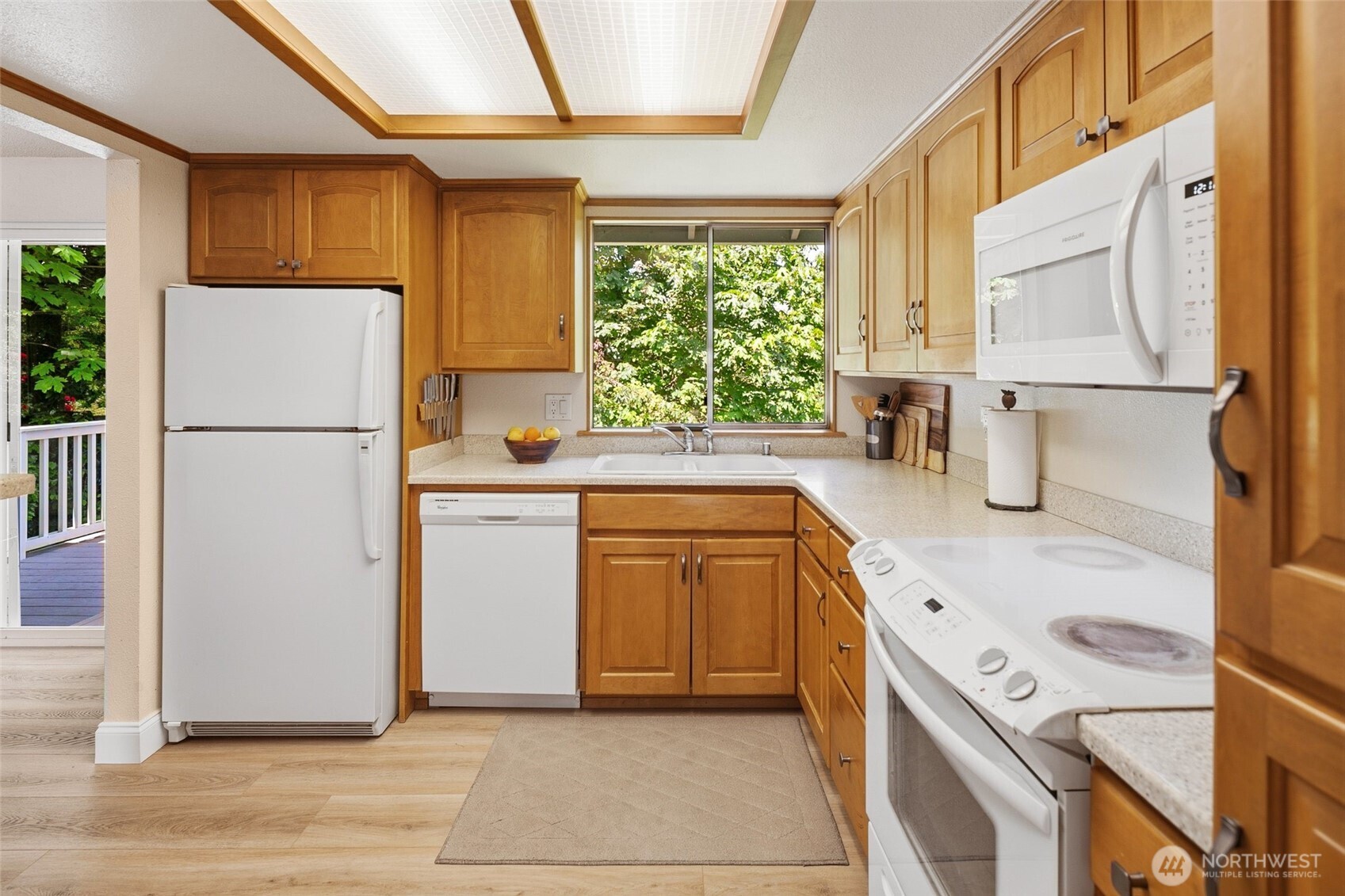 1951 2nd Street Property Photo 15