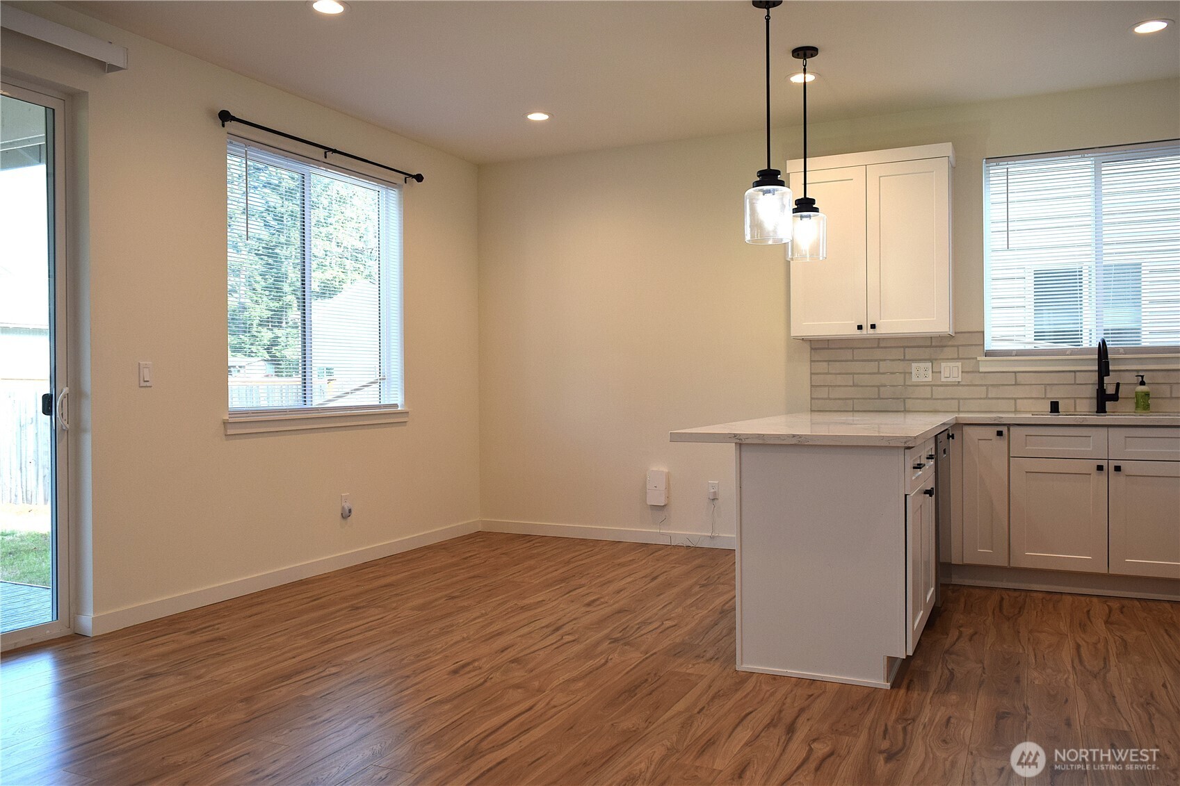 1055 Montague Avenue Property Photo 7
