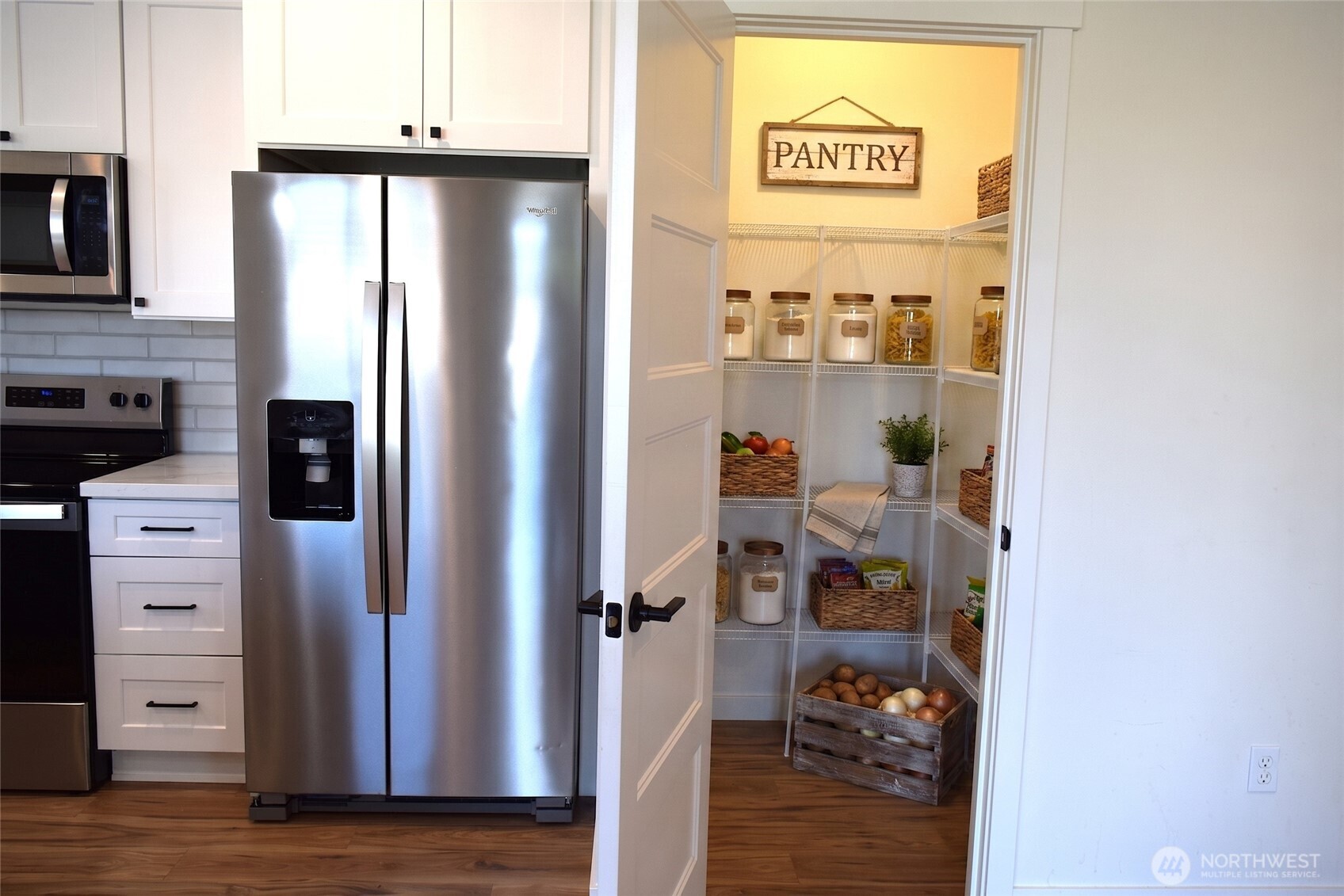 1055 Montague Avenue Property Photo 8