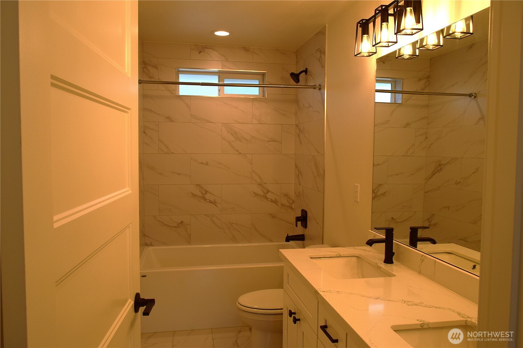 1055 Montague Avenue Property Photo 18