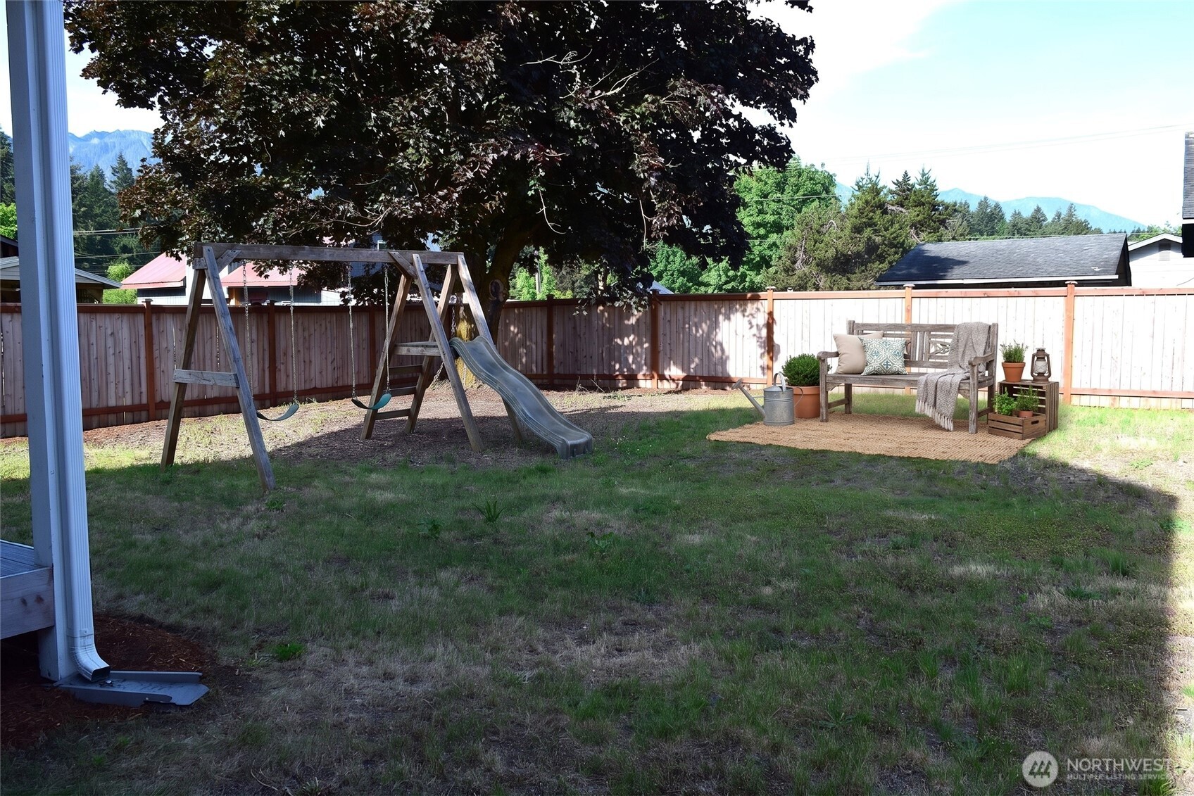 1055 Montague Avenue Property Photo 31